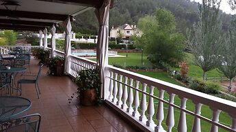 Hospedium Hotel Val de Pinares