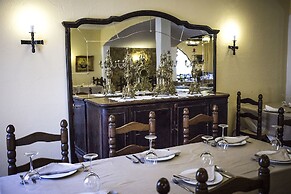 Hospedium Hotel Val de Pinares