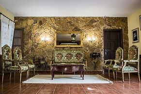 Hospedium Hotel Val de Pinares