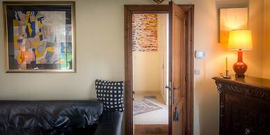 B&B Yaca