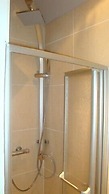 B&B Yaca
