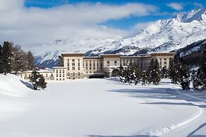 Maloja Palace Apartments