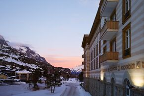 Maloja Palace Apartments
