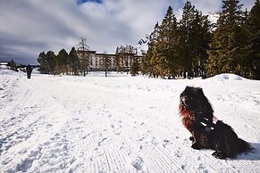 Maloja Palace Apartments