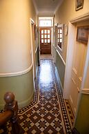 Milton House Studio Apartment Suites