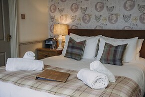 The George Inn