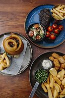 The George Inn