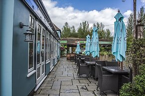 The George Inn