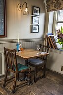 The George Inn