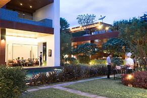 Tri-Shawa Resort