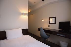 7 Days Hotel Plus