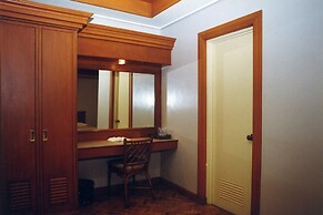Maxandrea Hotel