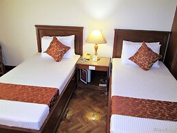 Maxandrea Hotel