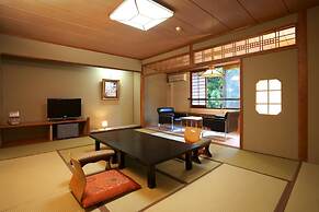 Tsukagoshiyashichibee