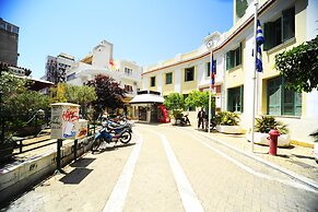 Live in Athens, Psyrri Central Apartments