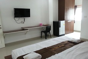 GM Modern Place