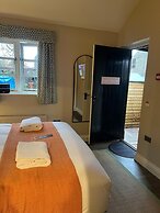 The Peat Spade Inn