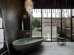 SHUEI WU Boutique Hotel