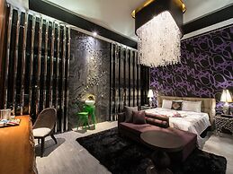 SHUEI WU Boutique Hotel
