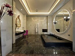 SHUEI WU Boutique Hotel