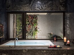 SHUEI WU Boutique Hotel
