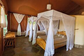 Kibo Safari Camp