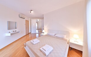 Myndos Residence