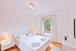 Myndos Residence