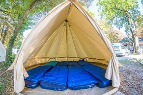 Zarautz Beachside Surf Camp