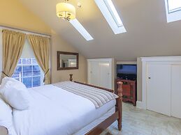 Chipman Hill Suites - Pratt House