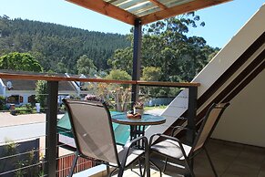 Pelican Lodge