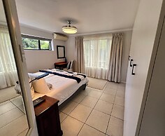 Pelican Lodge