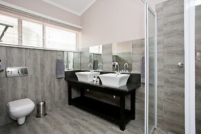 Miles B&B Guesthouse