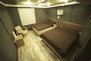 THAT House - Hostel