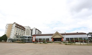 Arawan Riverside Hotel