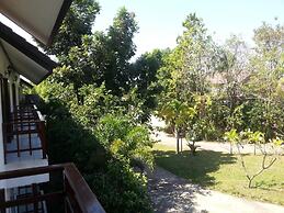 Thongpaeka Hotel