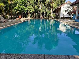 Thongpaeka Hotel