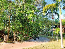 Thongpaeka Hotel