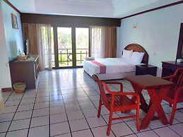 Thongpaeka Hotel