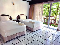 Thongpaeka Hotel