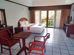 Thongpaeka Hotel