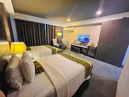 88 Courtyard Hotel