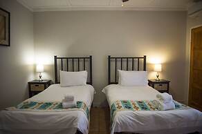 Tsumeb Backpackers & Safari