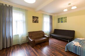 Apartment for Friends