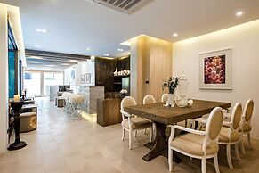 Kate and Hasu Boutique Chiangmai