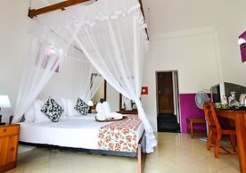 Thotupola Residence