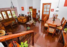 Thotupola Residence