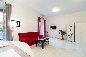 Hosting Flats