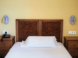 Hotel Humanes