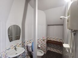 De Coco House